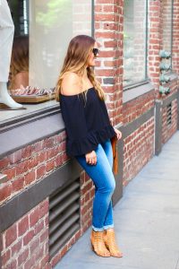 Chloe Jane Tassel, Boohoo off the shoulder, Old Navy Sculpt