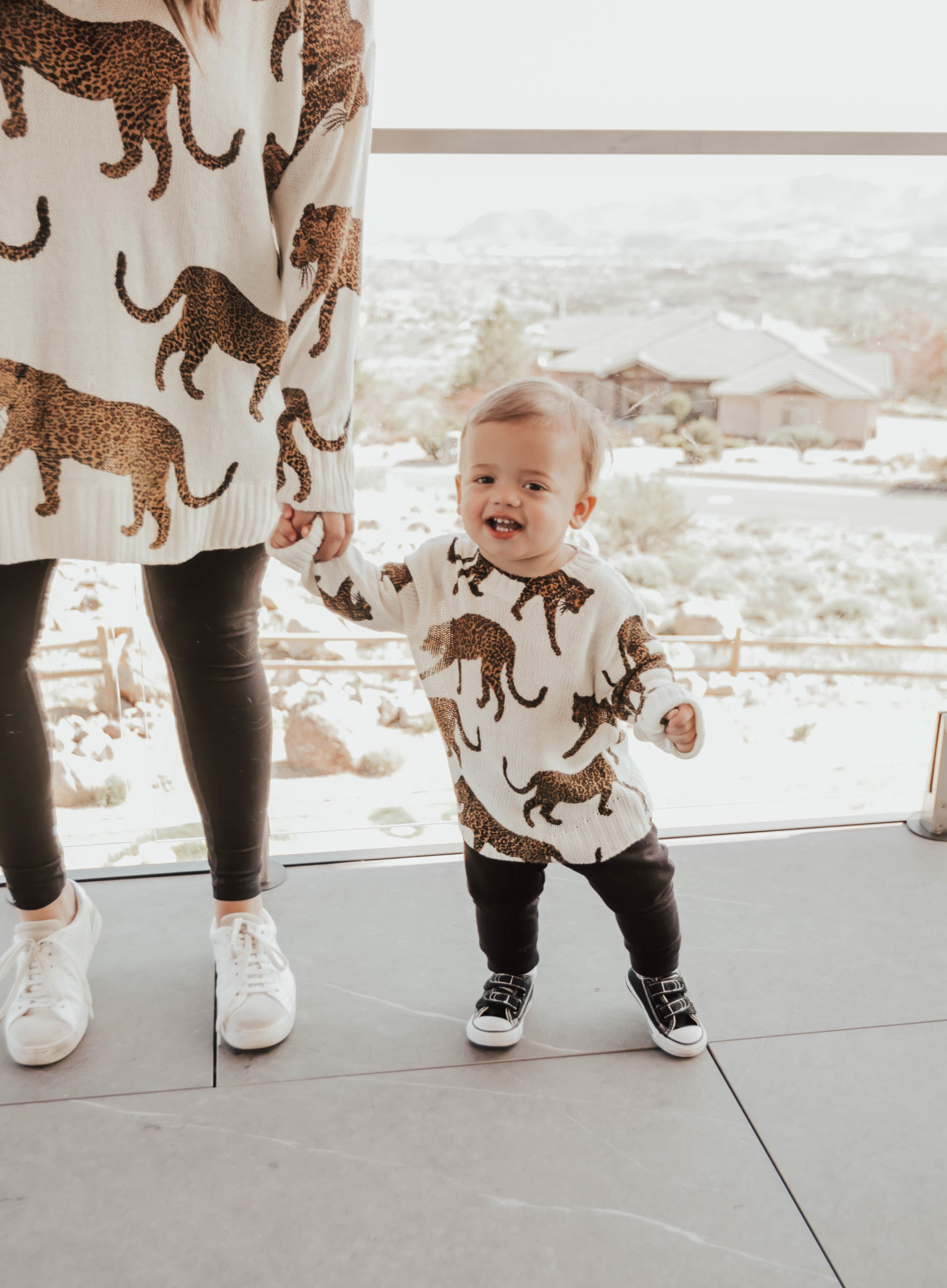 Reno blogger, Ashley Zeal Hurd, from The Ashley and Emily blog shares her top gifts for her Mother's Day Gift Guide 2021. 