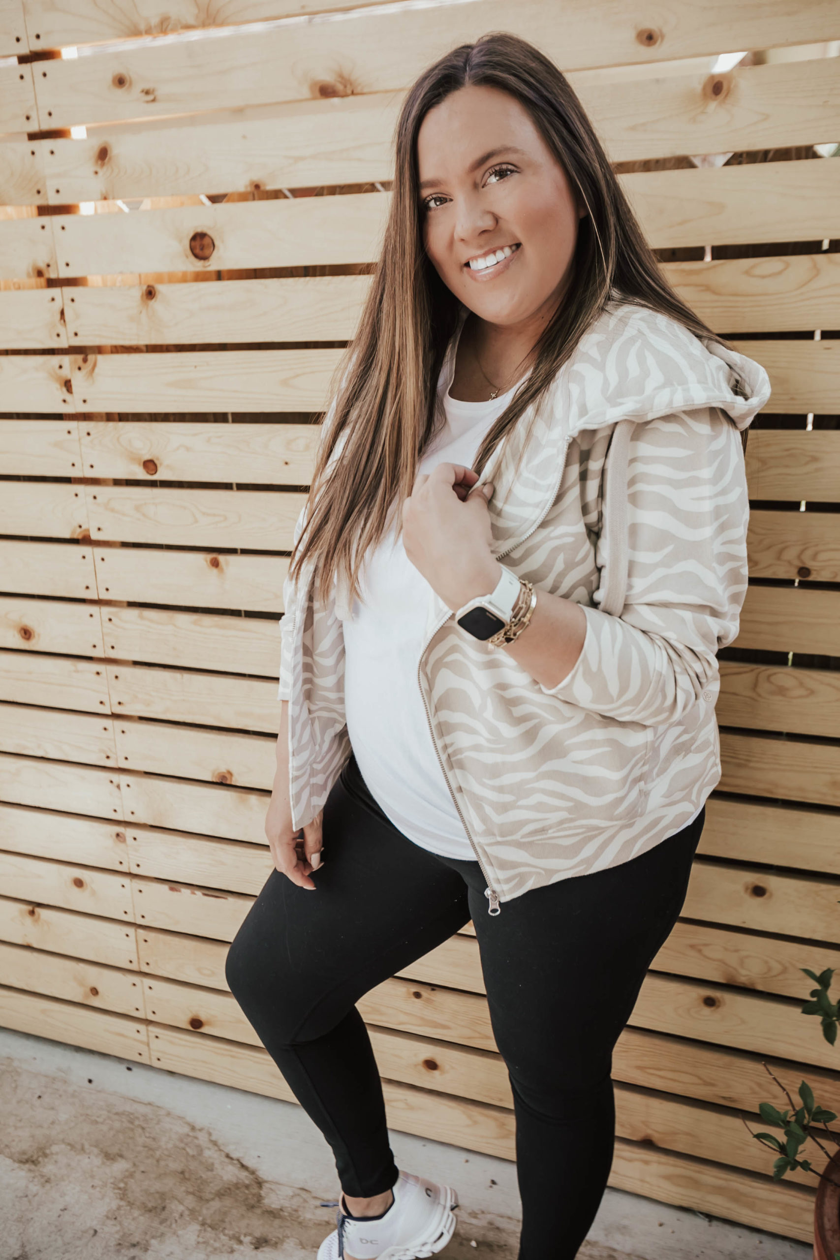Reno blogger, Ashley Zeal Hurd from The Ashley and Emily blog shares how she is having a healthy pregnancy with Garmin.