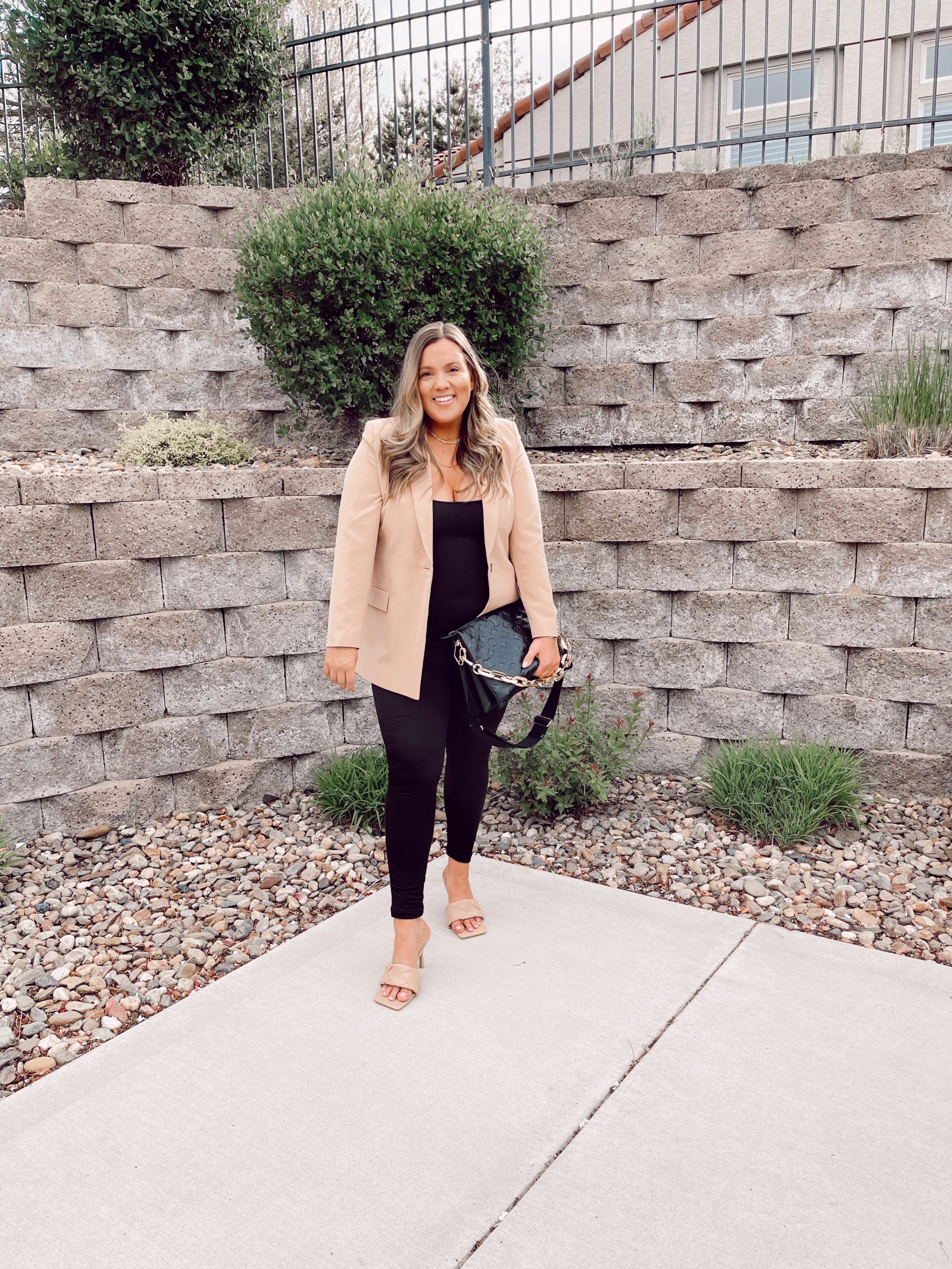 Reno blogger, Ashley Zeal Hurd, from The Ashley and Emily Blog shares Ashley's Top Items May 2021 ft all the reader favorites from last month. 
