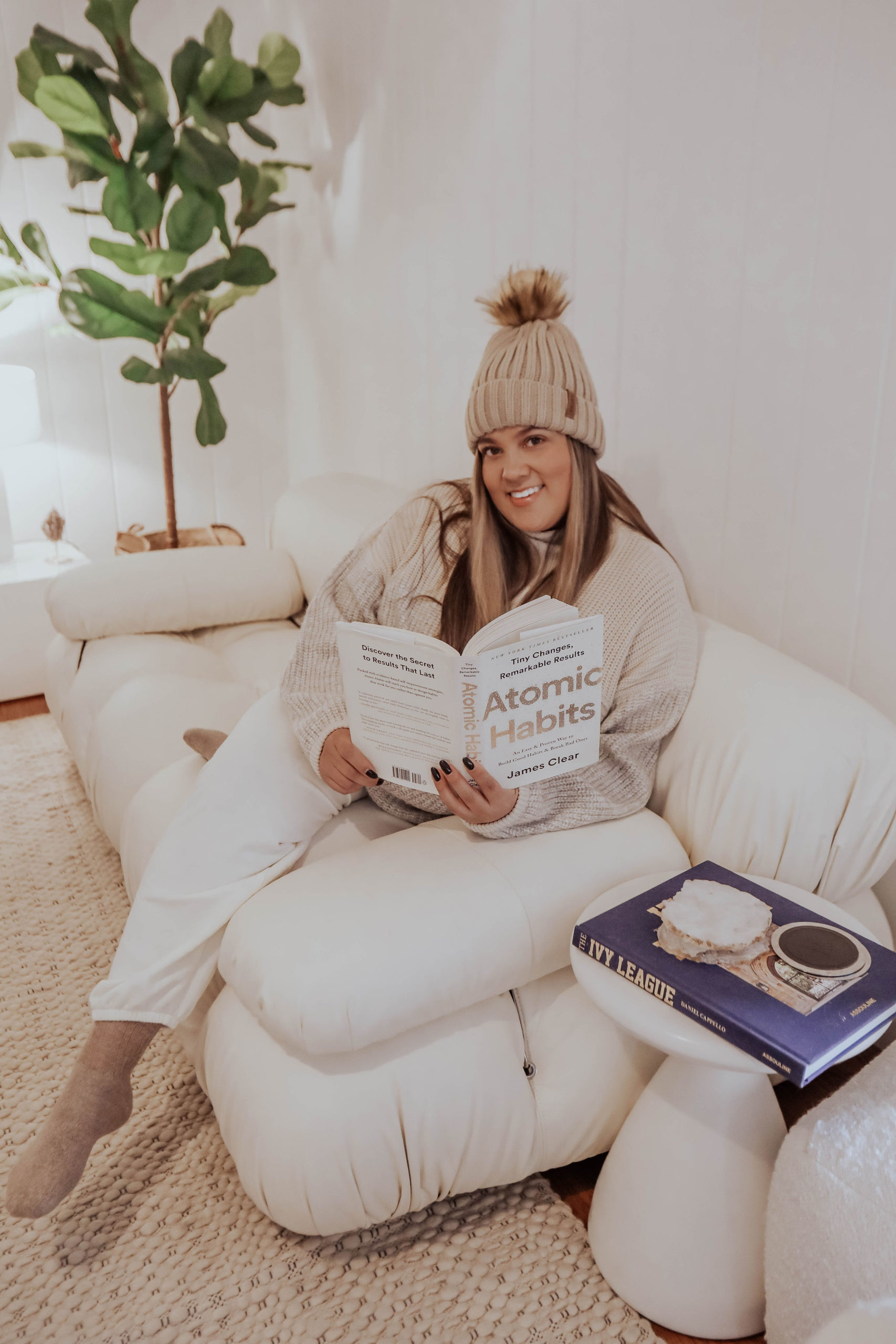 Reno blogger, Ashley Zeal Hurd from The Ashley and Emily blog shares a list of the best productivity books for the new year. 